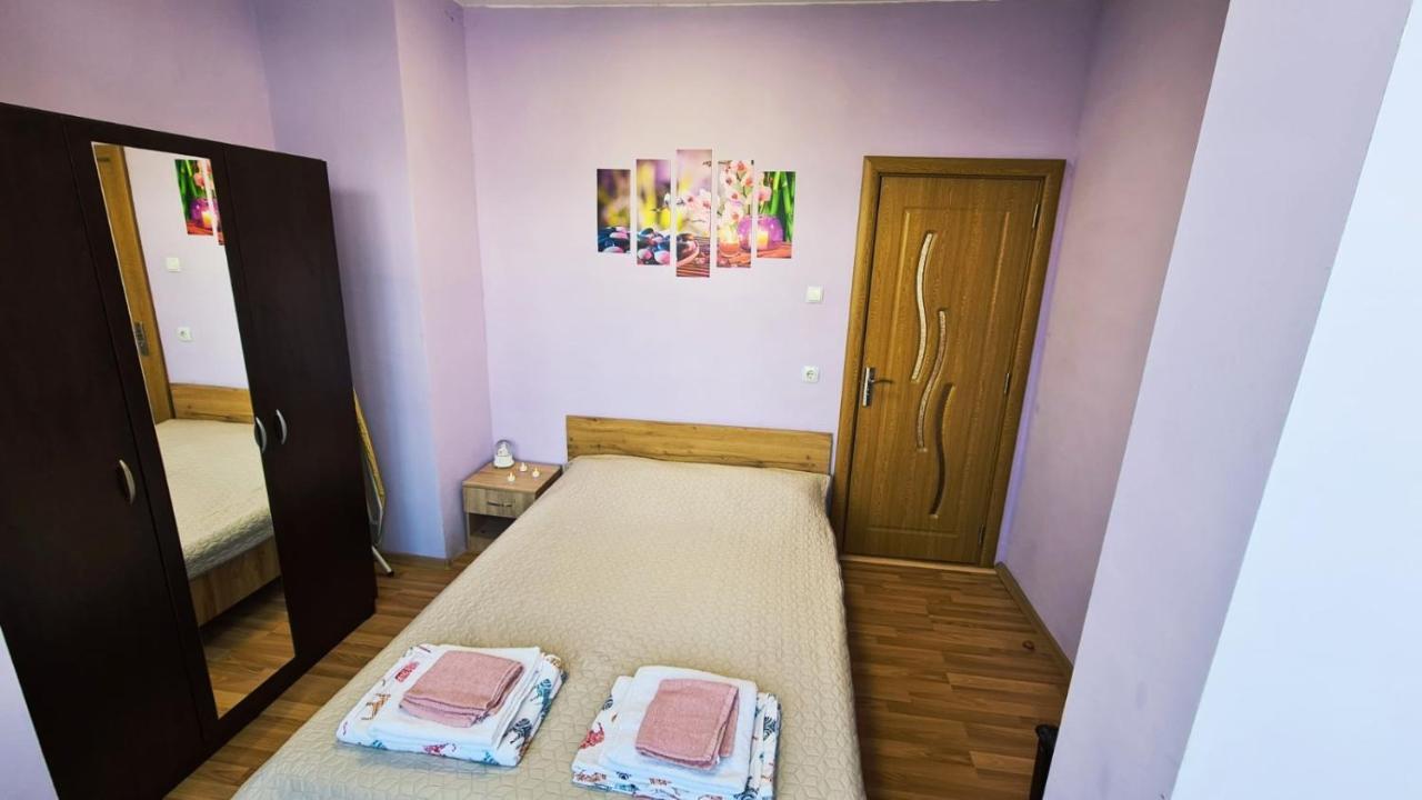 Lovely City Center 1Bd, 1Bt Apartment Sofia Exterior foto